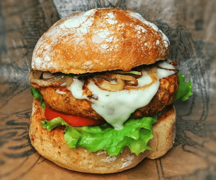 HAMBÚRGUER VEGANO SUCULENTO